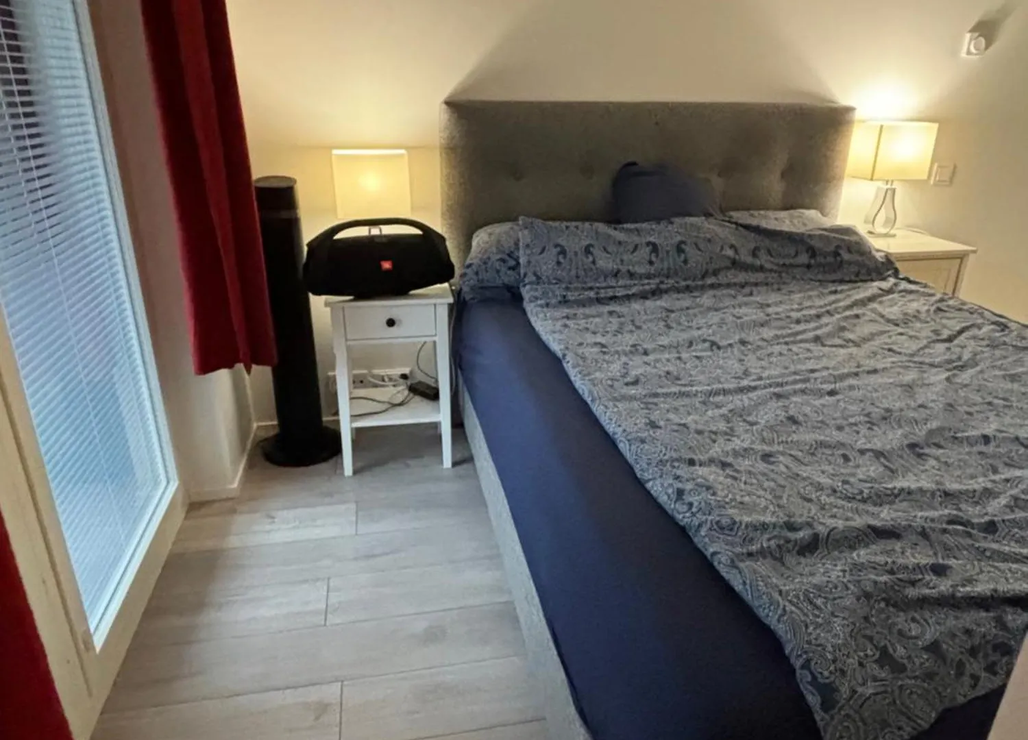 Apartment Runway Retreat Your Gateway To Convenience Vantaa Finland